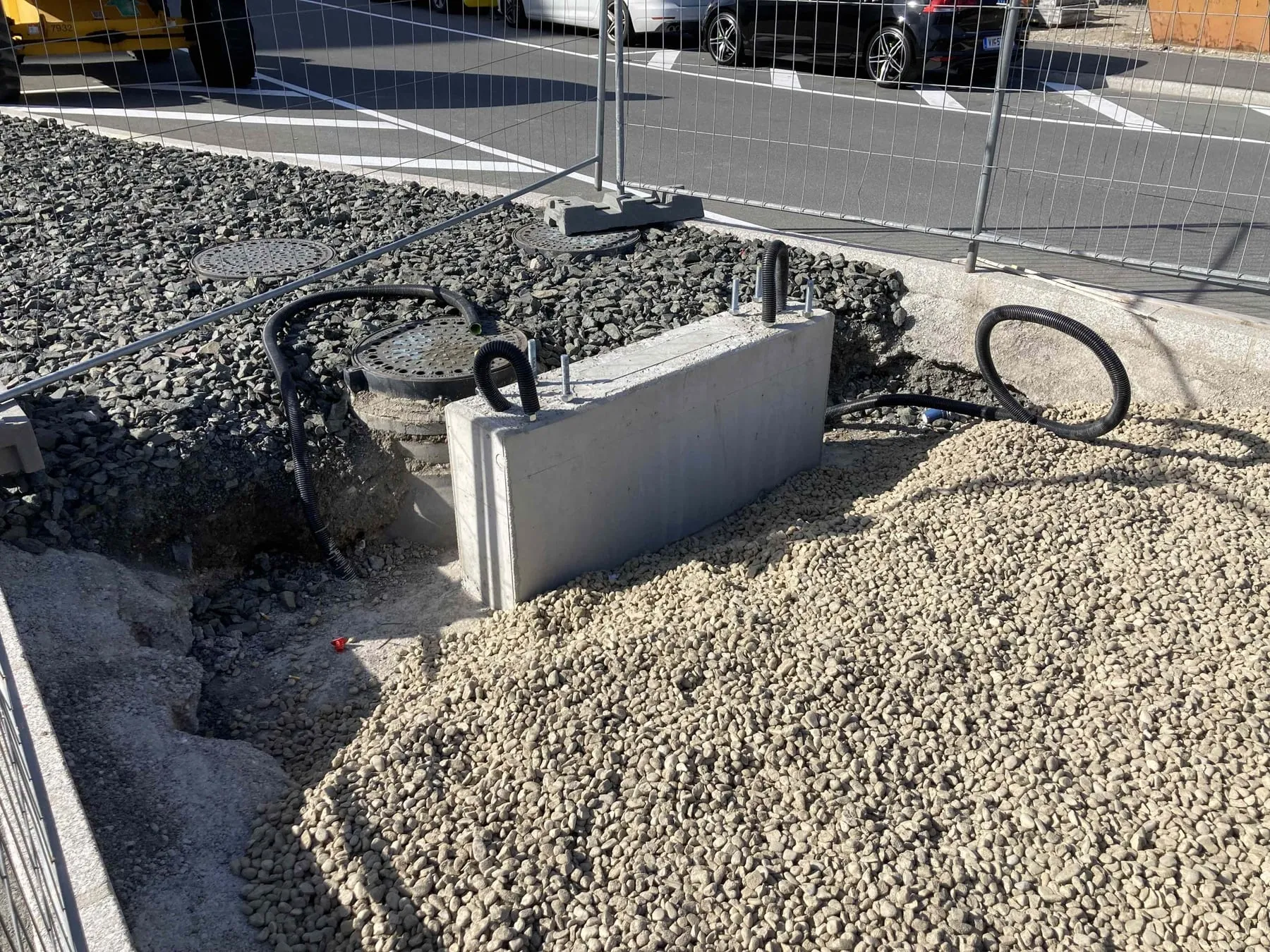 Betonfundament für den Pylon